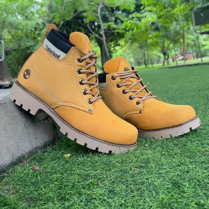 BOTA TIMBERLAND CLASICA CUERO